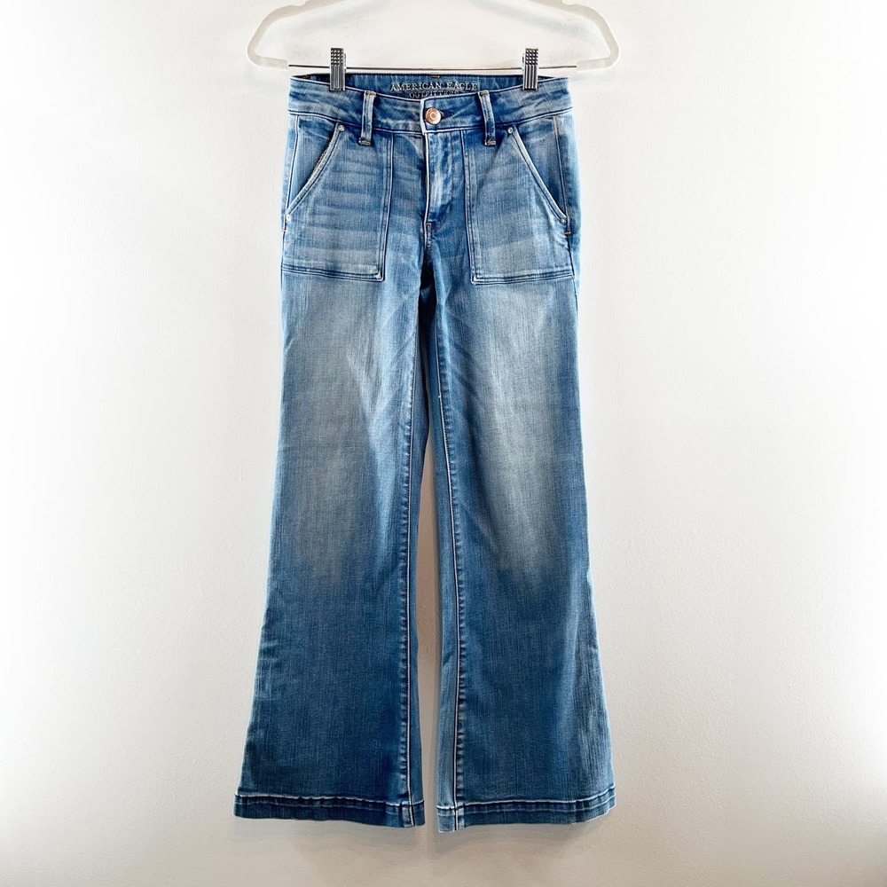 American Eagle A-Line Flare Bell Bottom Super Stretch Jeans Blue 4 Petite